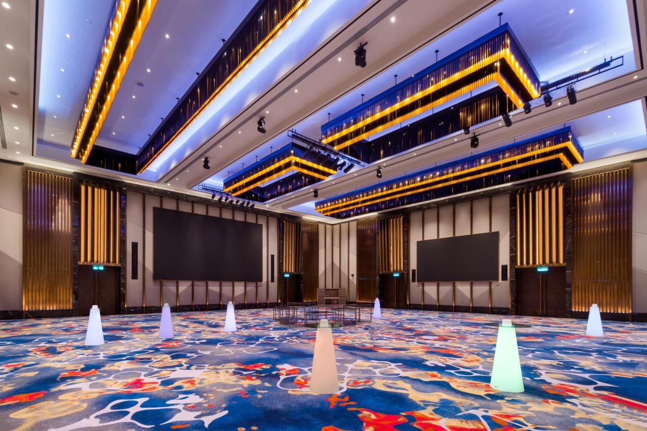 M Resort & Hotel Kuala Lumpur Extérieur photo The Grand Ballroom